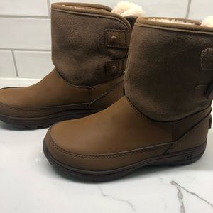 Boys size 1, never been worn UGGS .